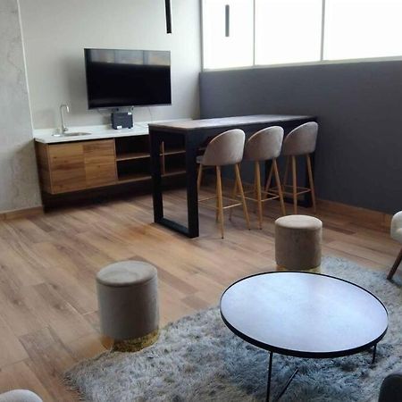 Estilo Y Comodidad En Monterrey Apartment ภายนอก รูปภาพ